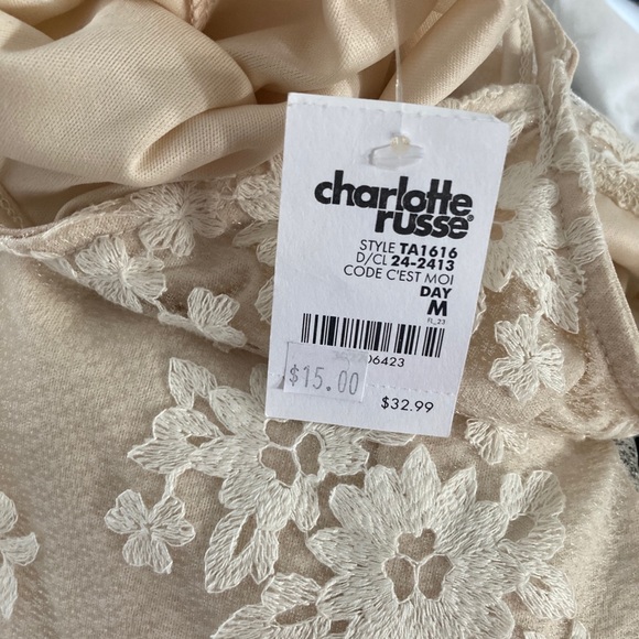 Dress - Picture 3 of 3